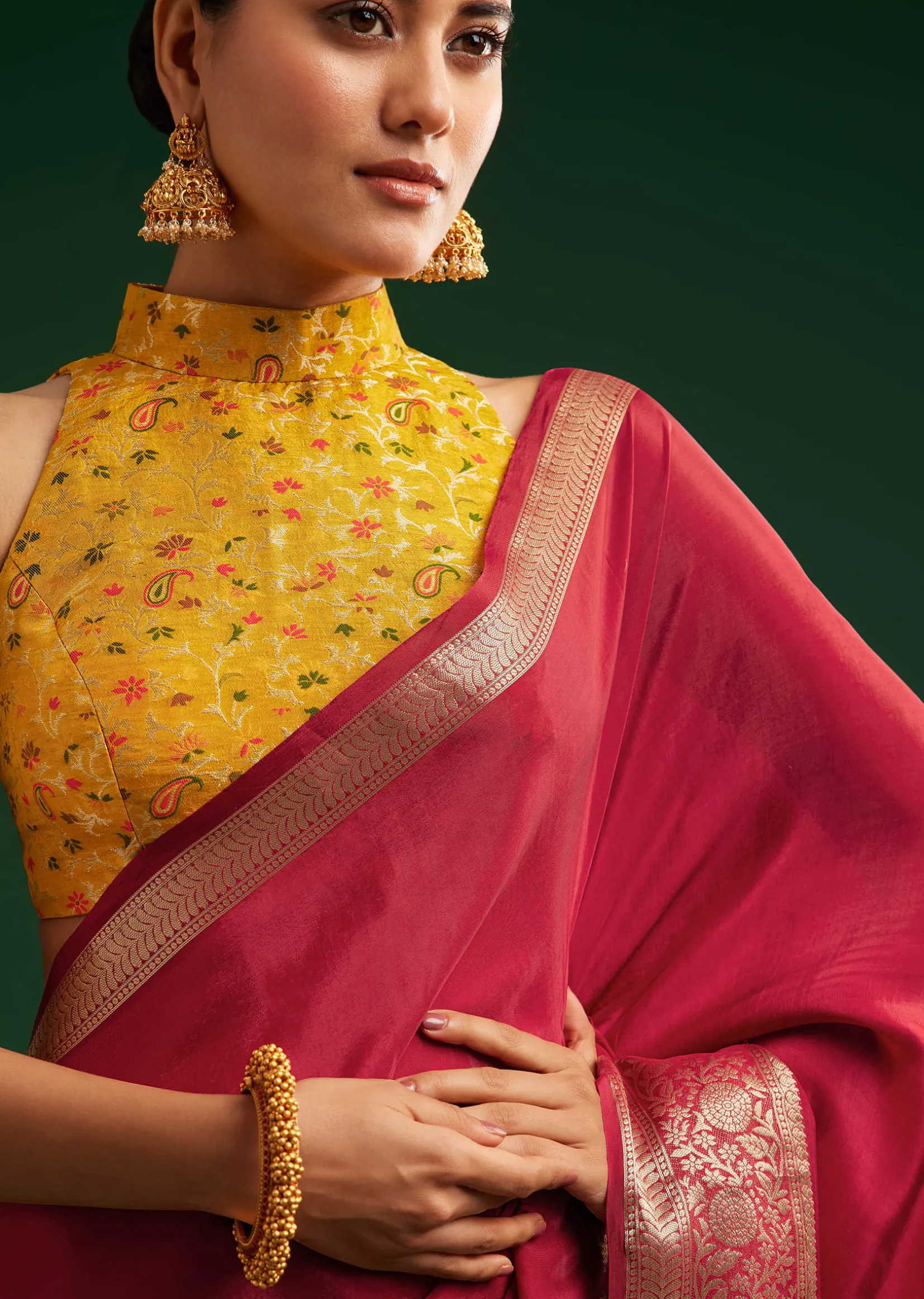 Maroon Dola Silk Saree With Zari Woven Border And Pallu