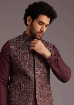 Maroon Kurta Set With Embroidered Jacket