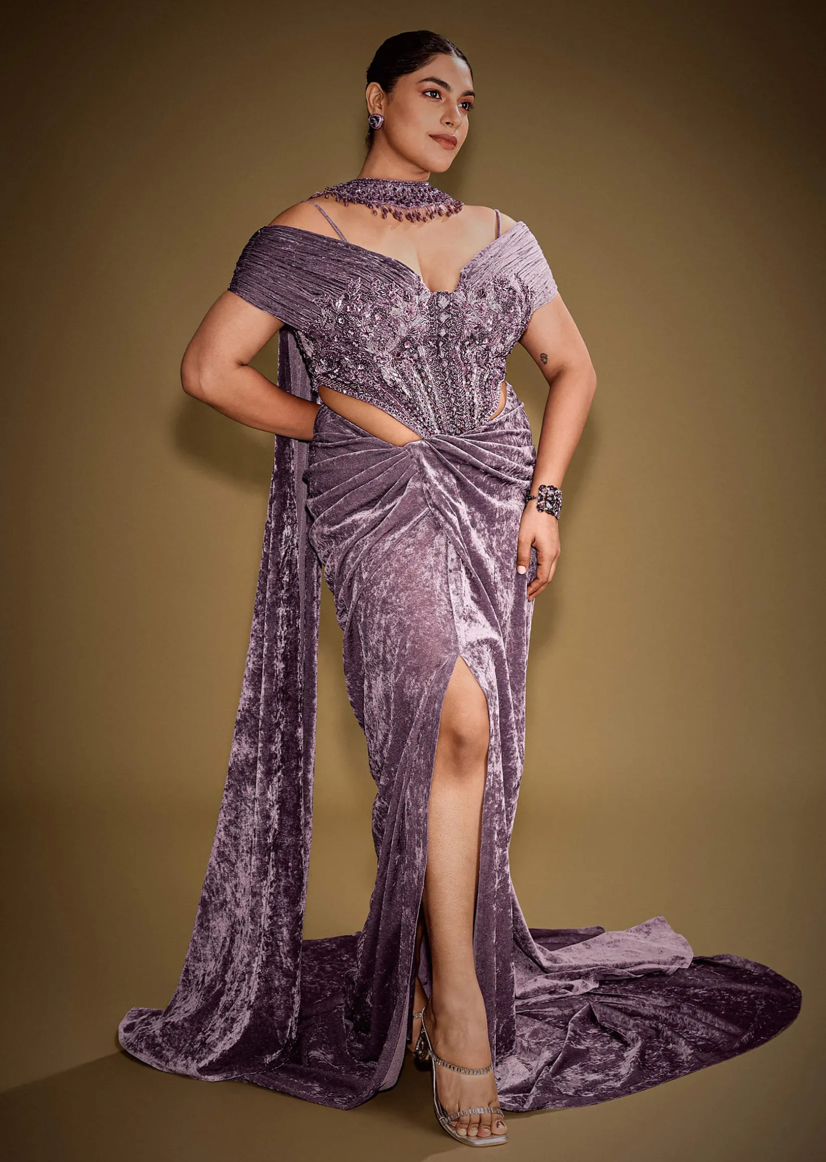 Mauve Off Shoulder Velvet Gown With Keyhole Detail And Embroidered Choker