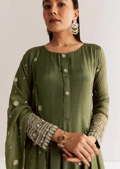 Mehendi Green Chinon Kurta Set With Zardosi And Butti Work