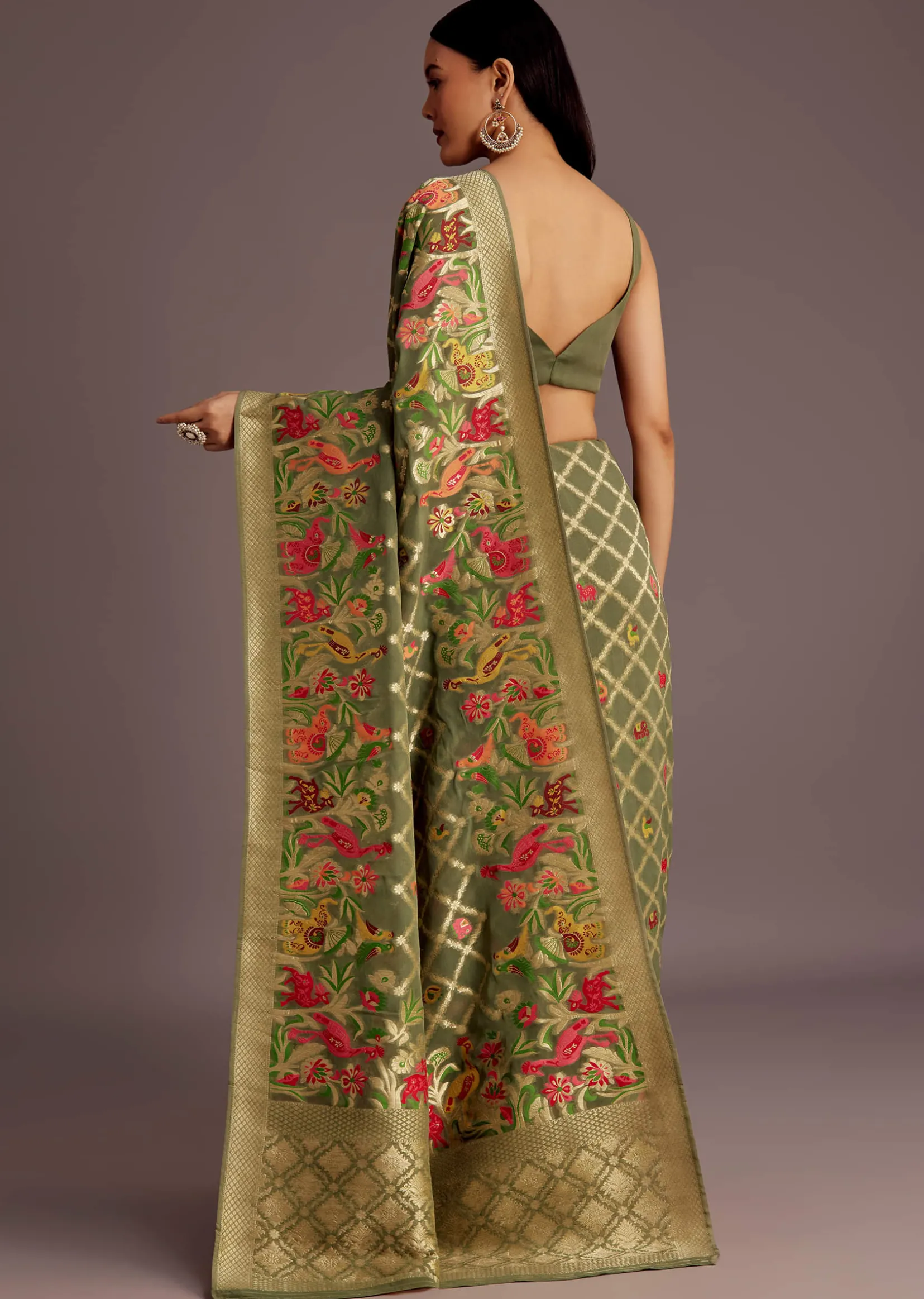 Mehendi Green Georgette Saree With Jaal And Animal-Bird Motifs