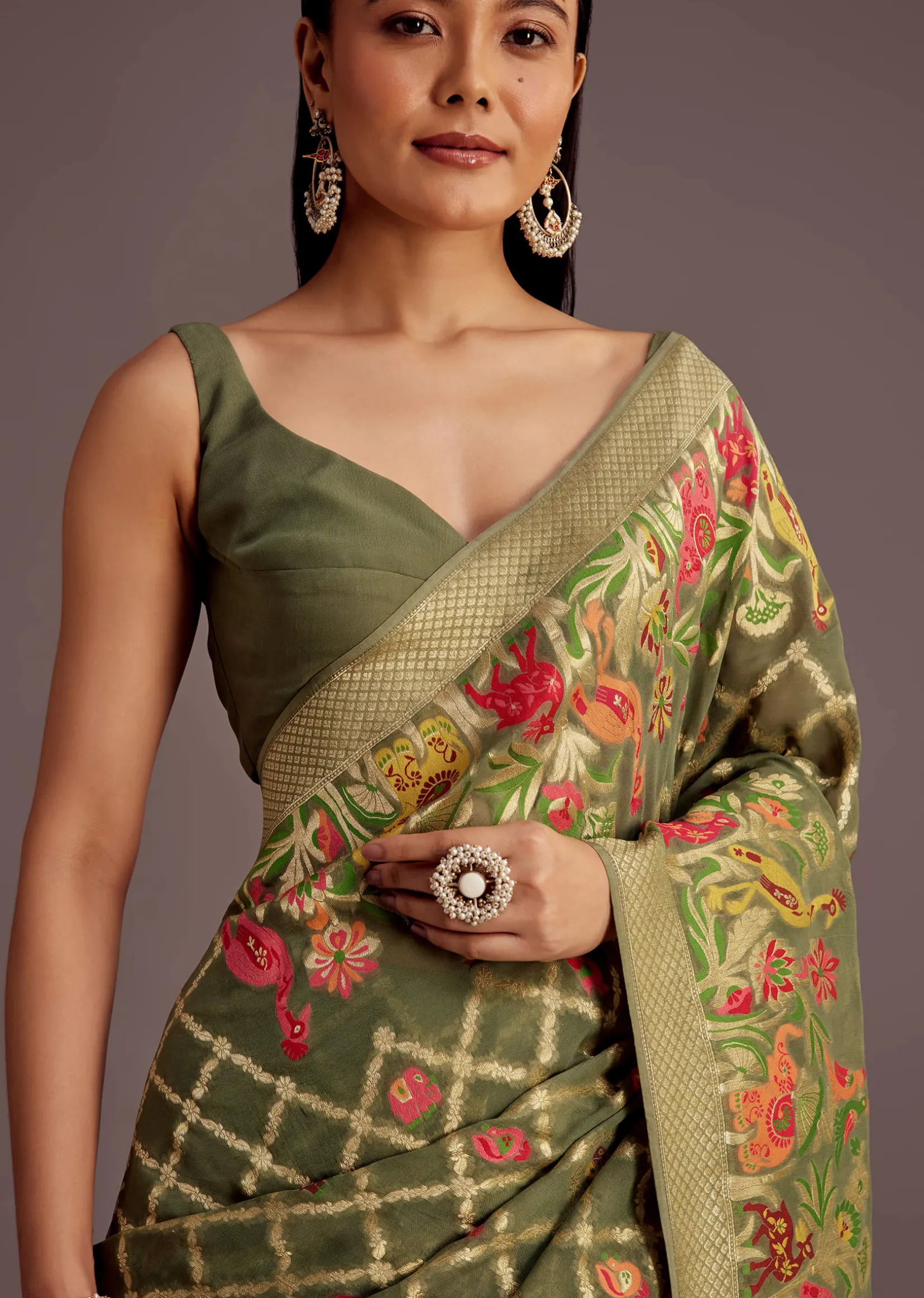 Mehendi Green Georgette Saree With Jaal And Animal-Bird Motifs