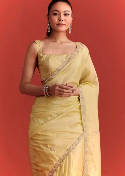 Mehndi Green Crushed Tissue Saree With Cutdana Work