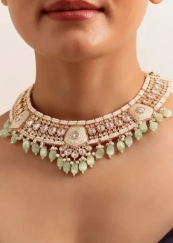Mint Green And Gold Kundan Necklace Set In Mix Metal