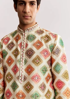 Multi Silk Kurta Set With Geometric Print