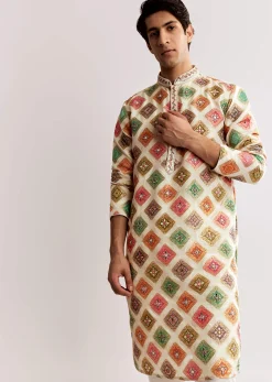 Multi Silk Kurta Set With Geometric Print