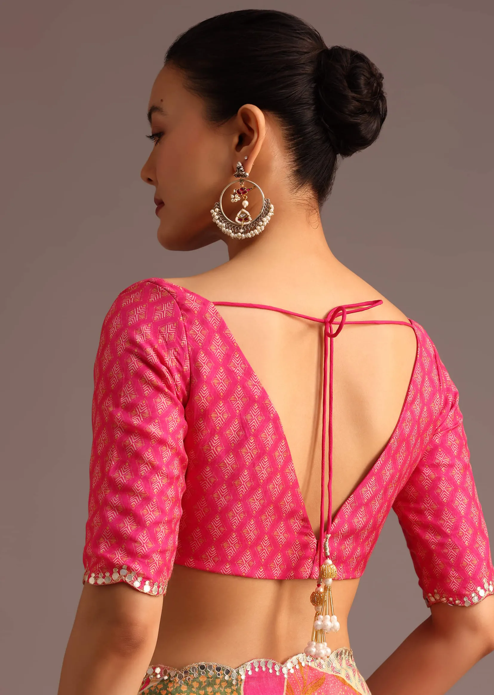 Multicolor Abstract Printed Muslin Saree