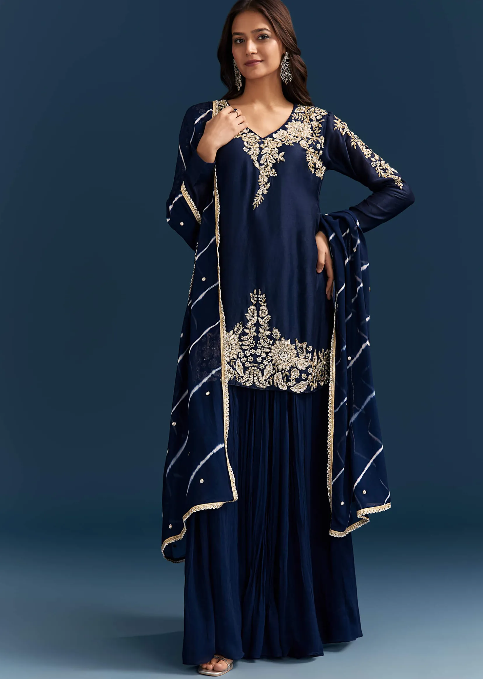 Navy Blue Set With Sequins And Cut Dana Embellished Kurta