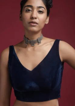 Navy blue Sleeveless Blouse With Leaf Shaped Neckline Online - Kalki Fashion