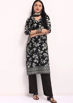 Off White And Black Printed Chanderi Kurta Set With Dupatta