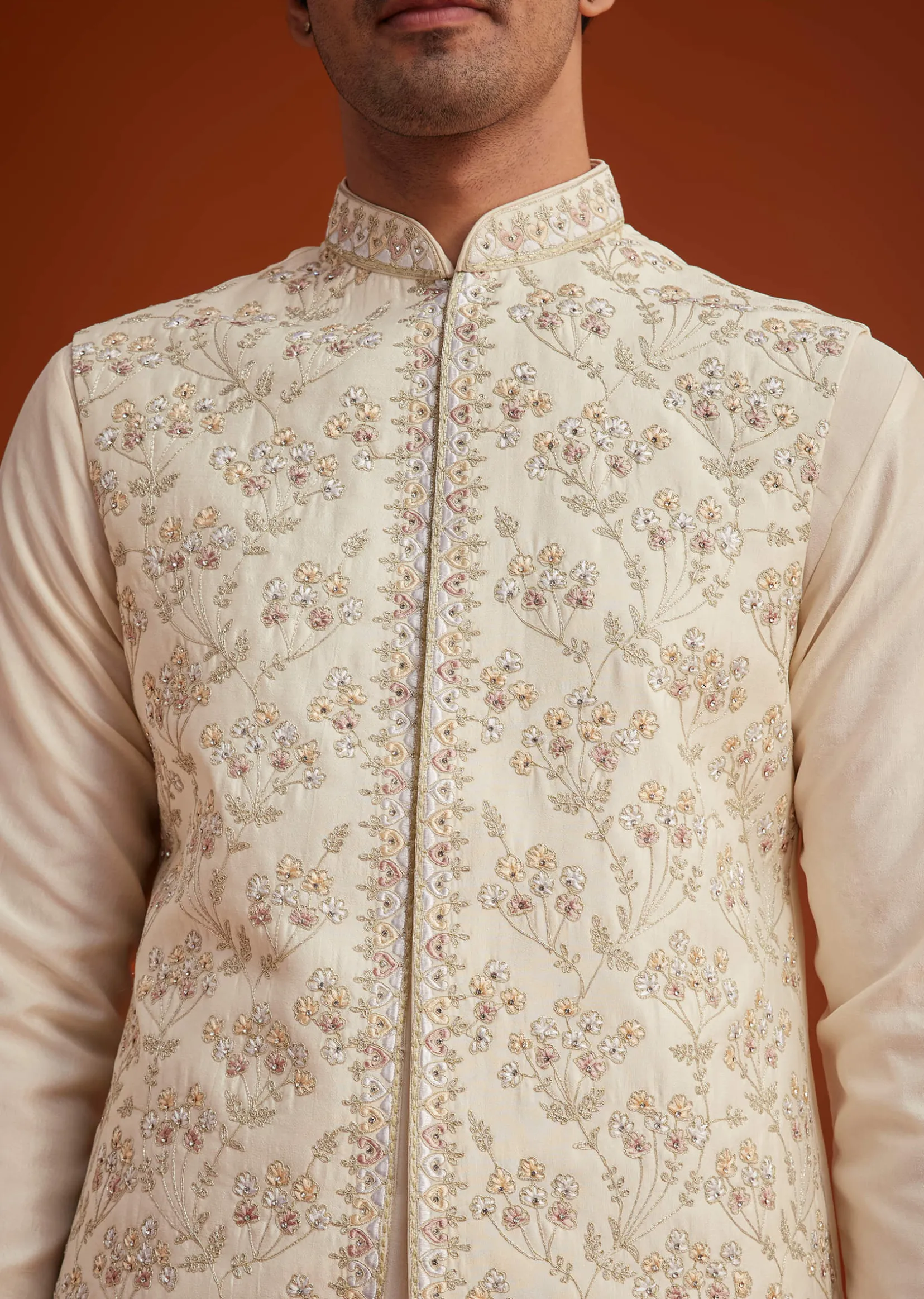 Off White Cotton Silk Jacket Set With Floral Zari Work