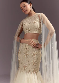 Off White Embroidered Blouse With Fish Cut Skirt And Dupatta