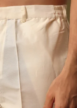 Off White Kurta Pant Set With Dupatta In Resham Work