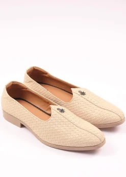 Off White Self Work Textured Juttis
