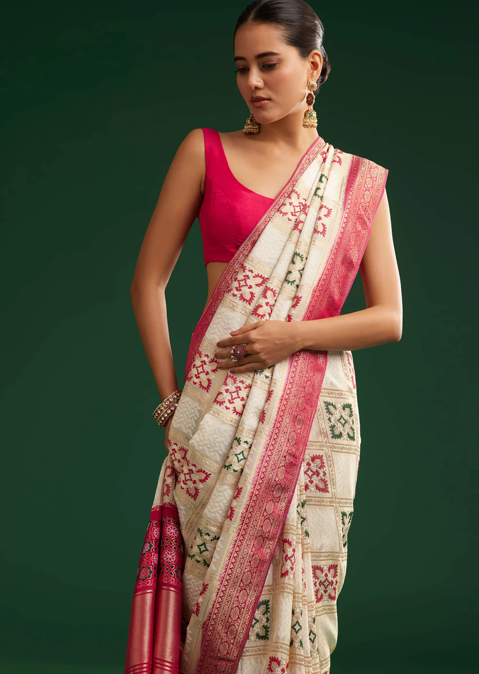 Off White Zari Dola Silk Saree With Checked Woven Motif