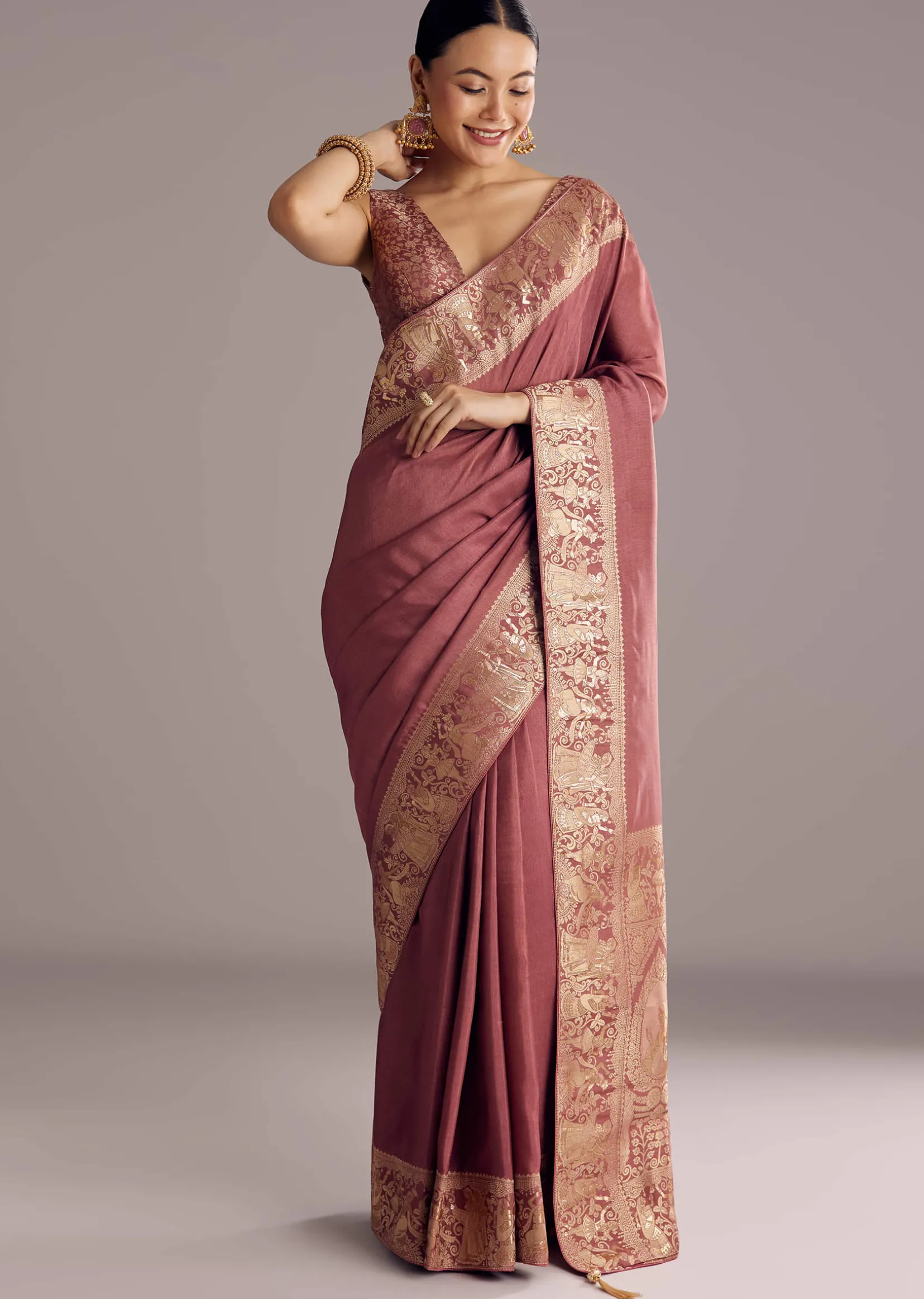 Onion Pink Dola Silk Saree With Zari Motifs Pallu