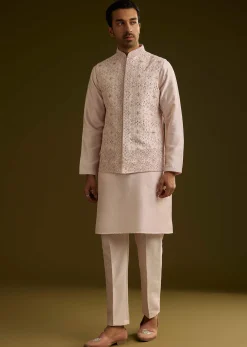 Peach Cotton Silk Kurta Set With Geometric Threadwork Jacket