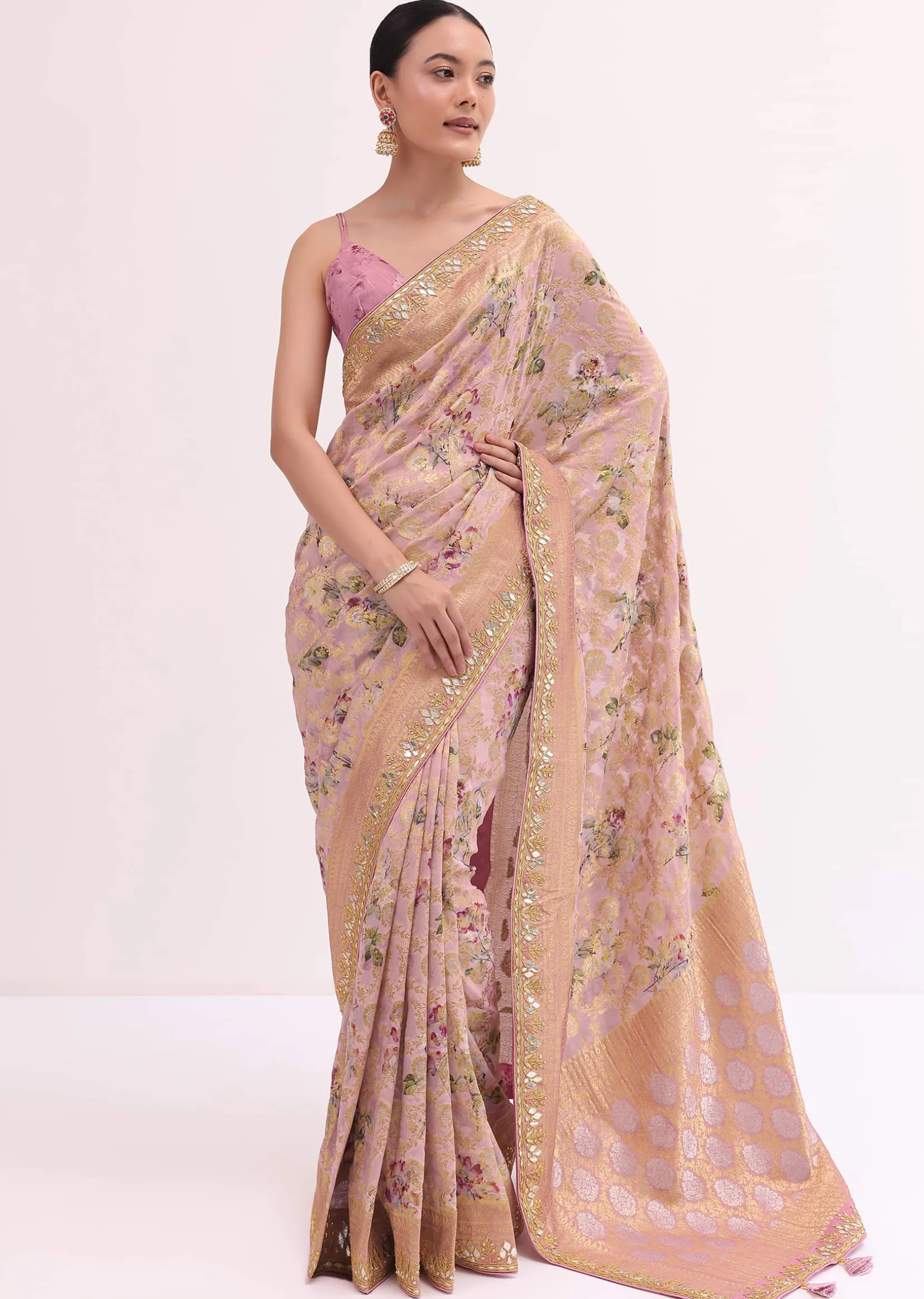 Peach Floral Georgette Saree With Unstitched Blouse