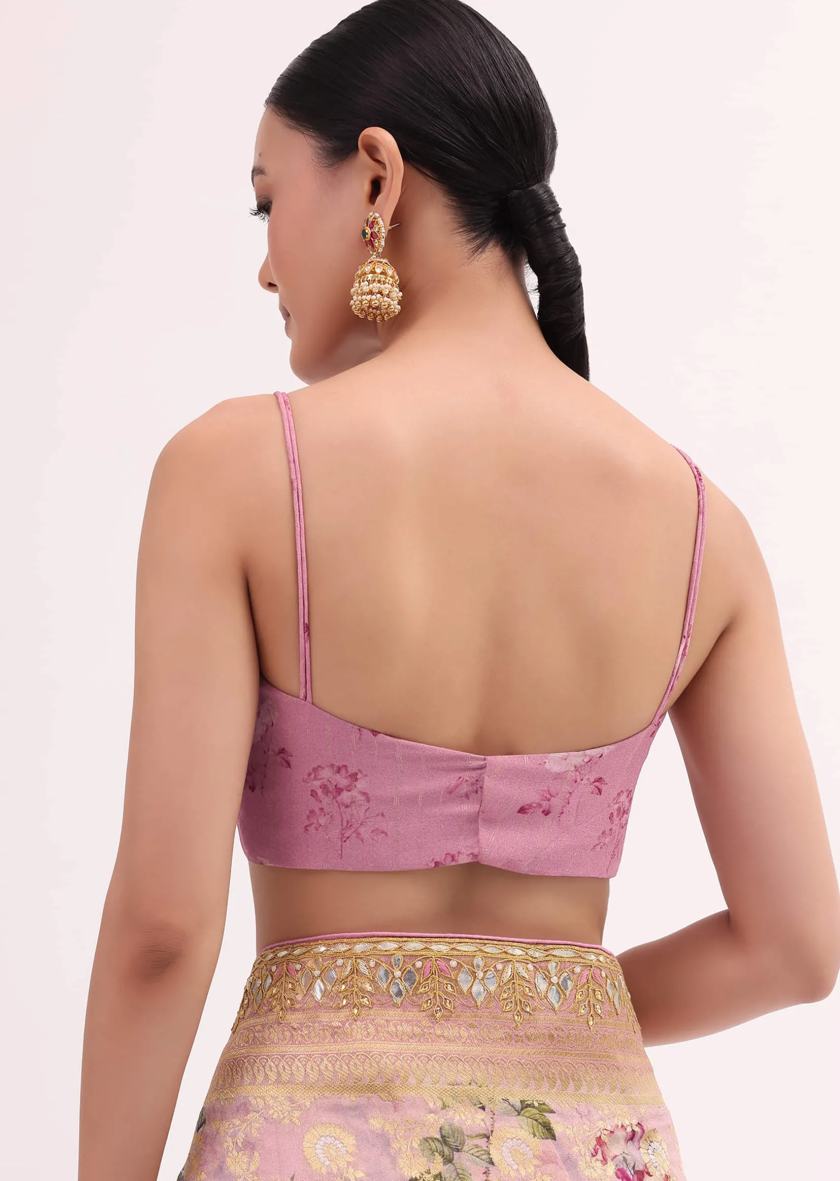 Peach Floral Georgette Saree With Unstitched Blouse