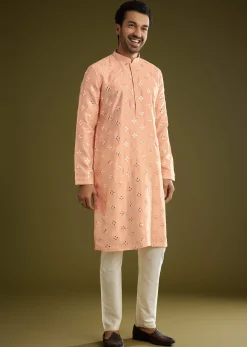 Peach Silk Blend Kurta Set With Mirror Work