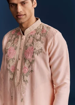 Peach Silk Kurta With Floral Resham Thread And Embroidery