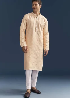 Peach Silk Textured Kurta Set For Men With Thread And Mirror Work