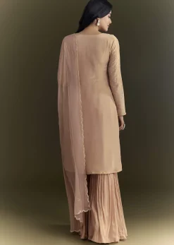 Peach Zardosi Moti Kurta And Cutdana Scallop Bordered Dupatta