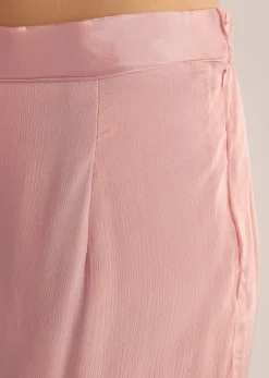 Pink Chinon Kurta Set With Cutdana Moti And Choker Dupatta