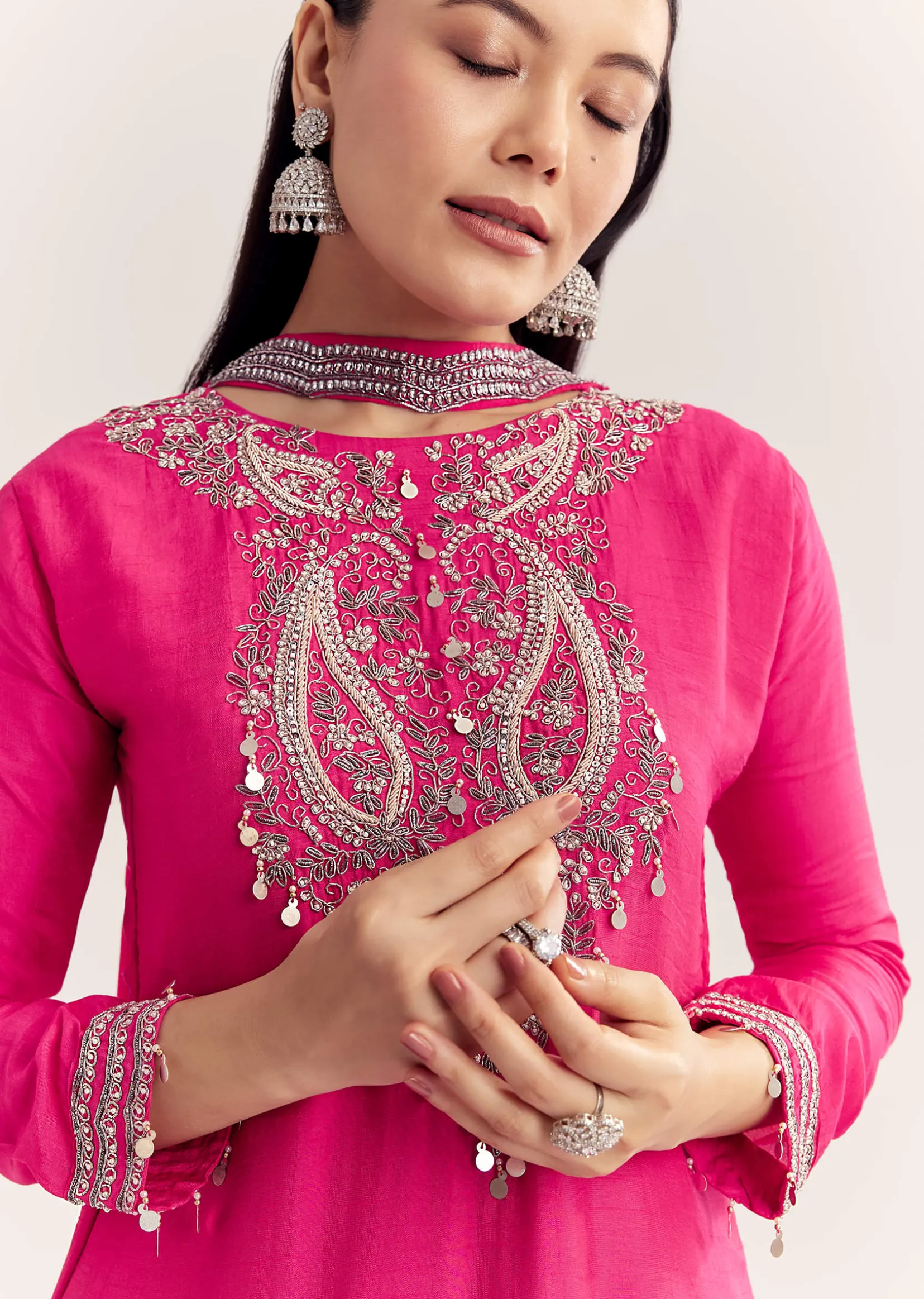 Pink Dola Silk Kurta Set With Zardosi And Choker Dupatta