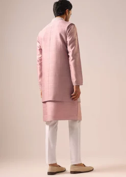 Pink Jacket And Kurta Set with Cutwork Detail