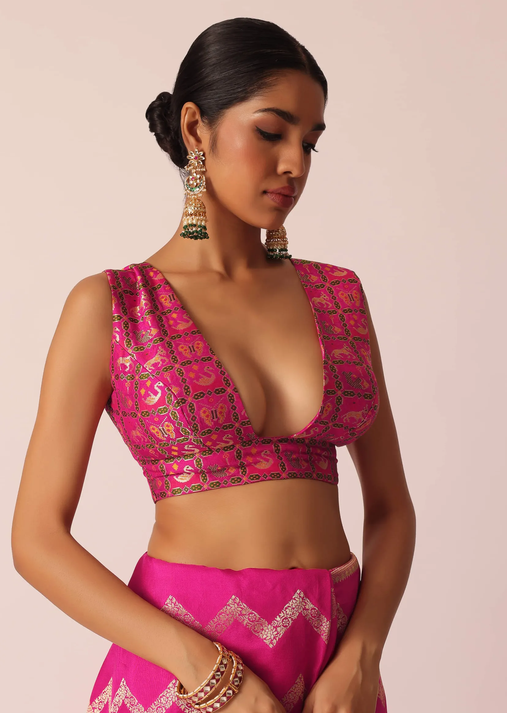 Pink Silk Saree with Zari Zig Zag Detail And Unstitched Blouse Piece