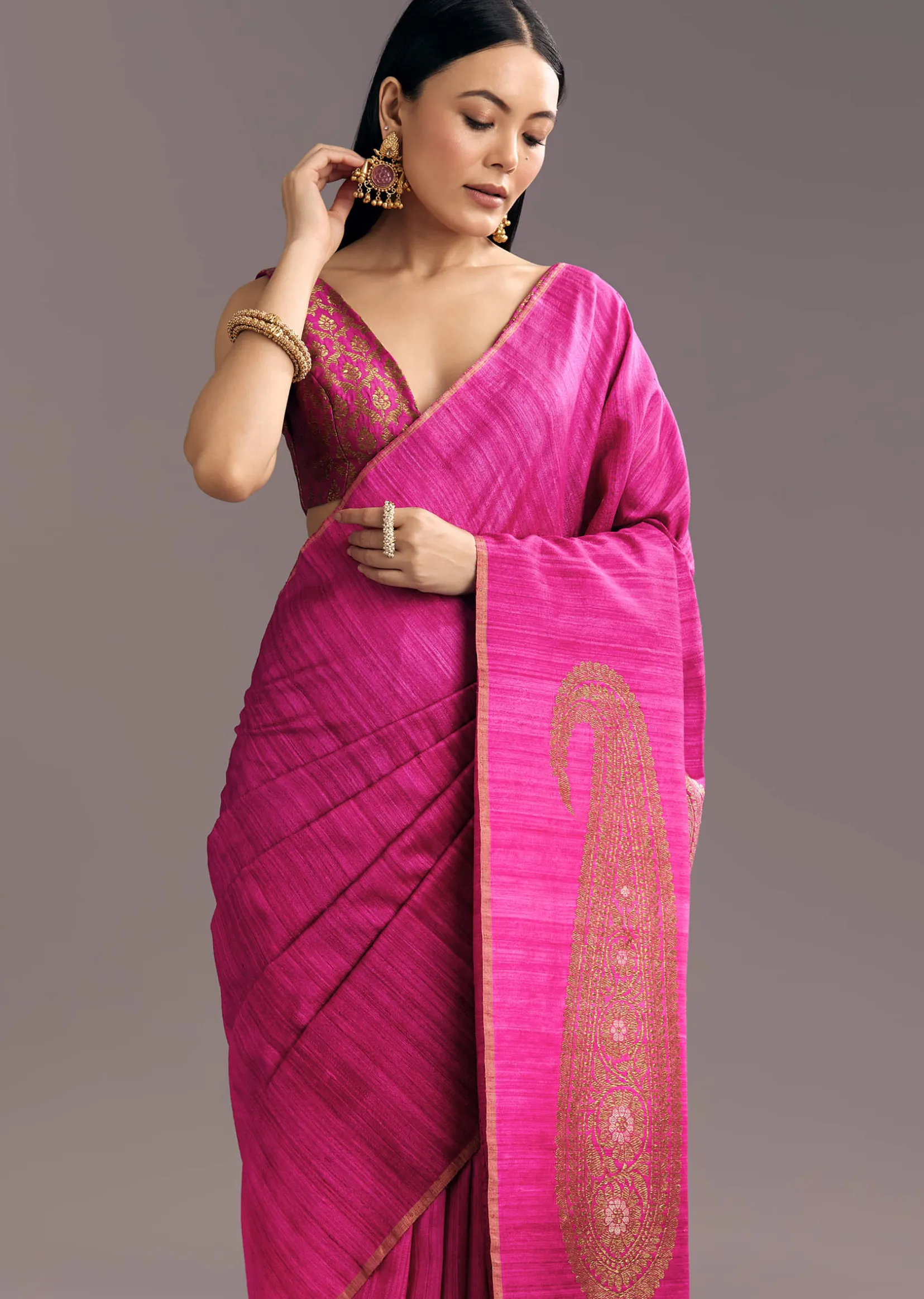 Purple Shaded Kora Silk Handloom Saree With Woven Traditional Motif