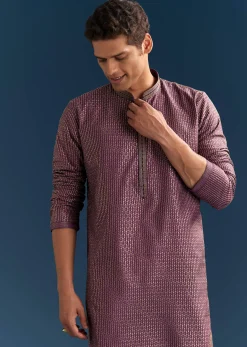 Purple Silk Textured Kurta Set For Men With Embroidery