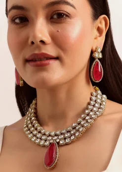 Red And Gold Mix Metal Kundan Victorian Necklace Set