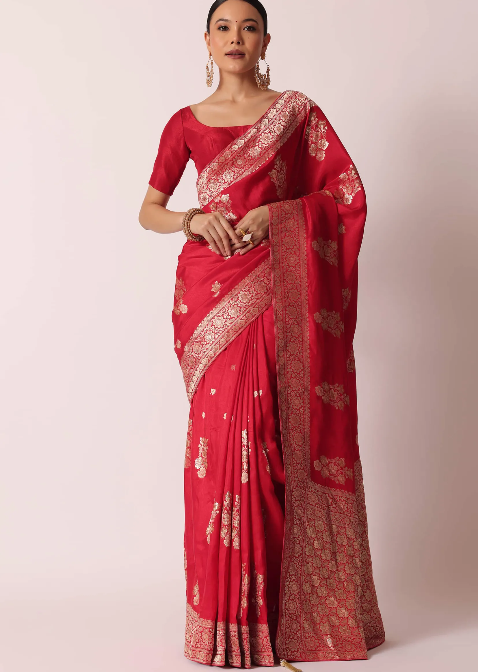 Red Banarasi Silk Saree With Woven Floral Motifs And Unstitched Blouse Piece