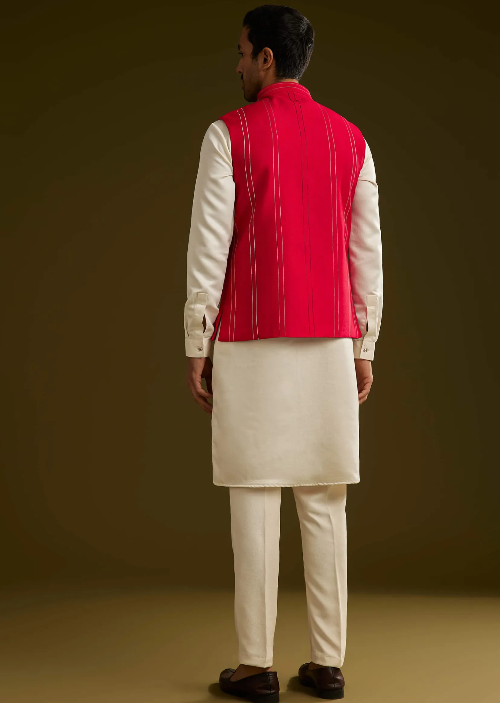 Red Cotton Silk Kurta Set With Nature Motif Jacket
