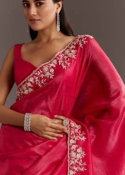 Red Crushed Tissue Saree With Floral Embroidery And Scallop Border