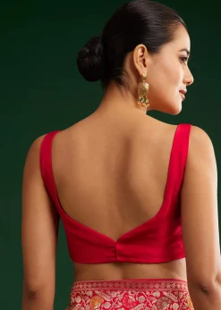 Red Dola Silk Saree With Zari Detailing
