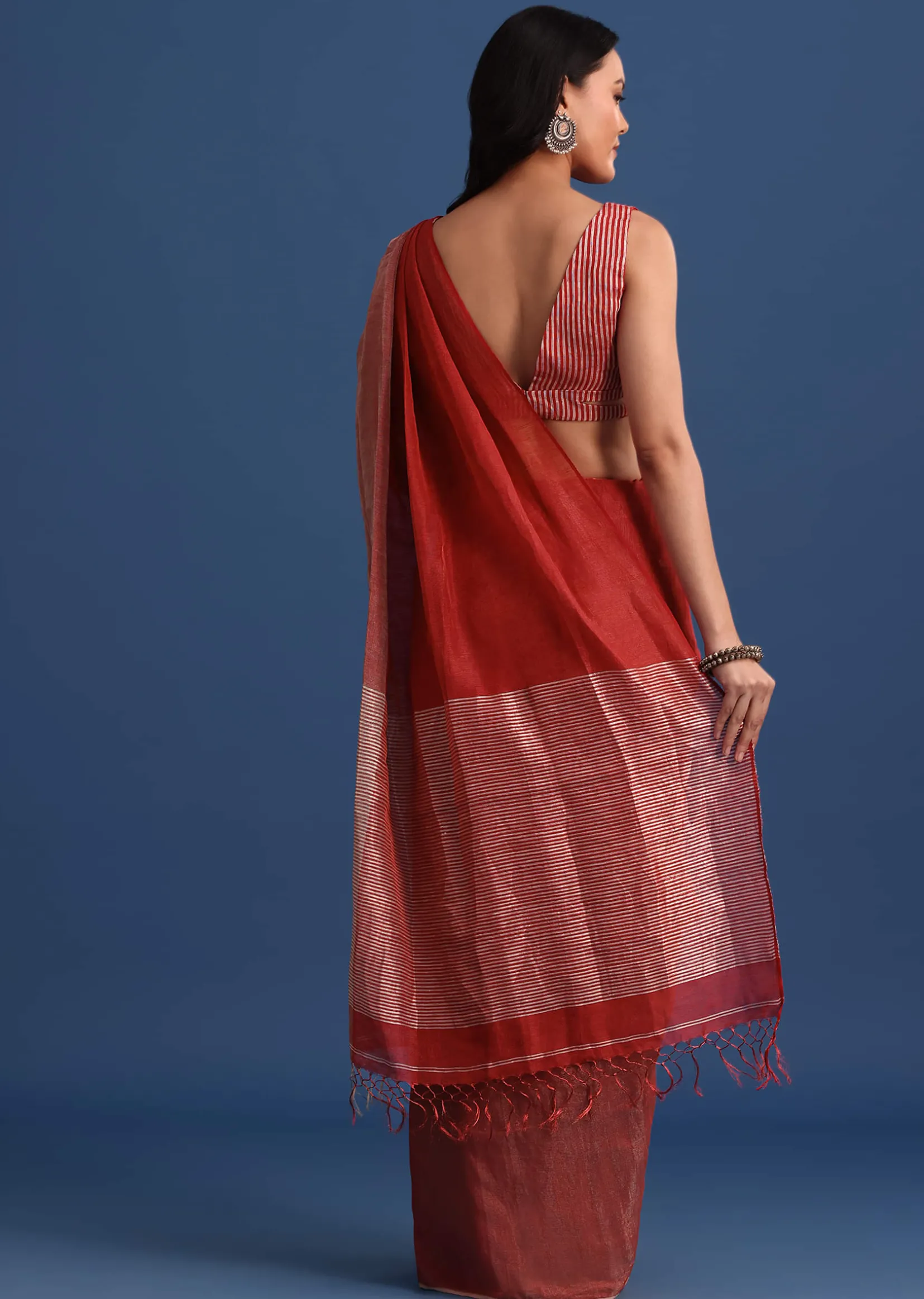 Red Linen Tissue Saree With Zari Border Pallu