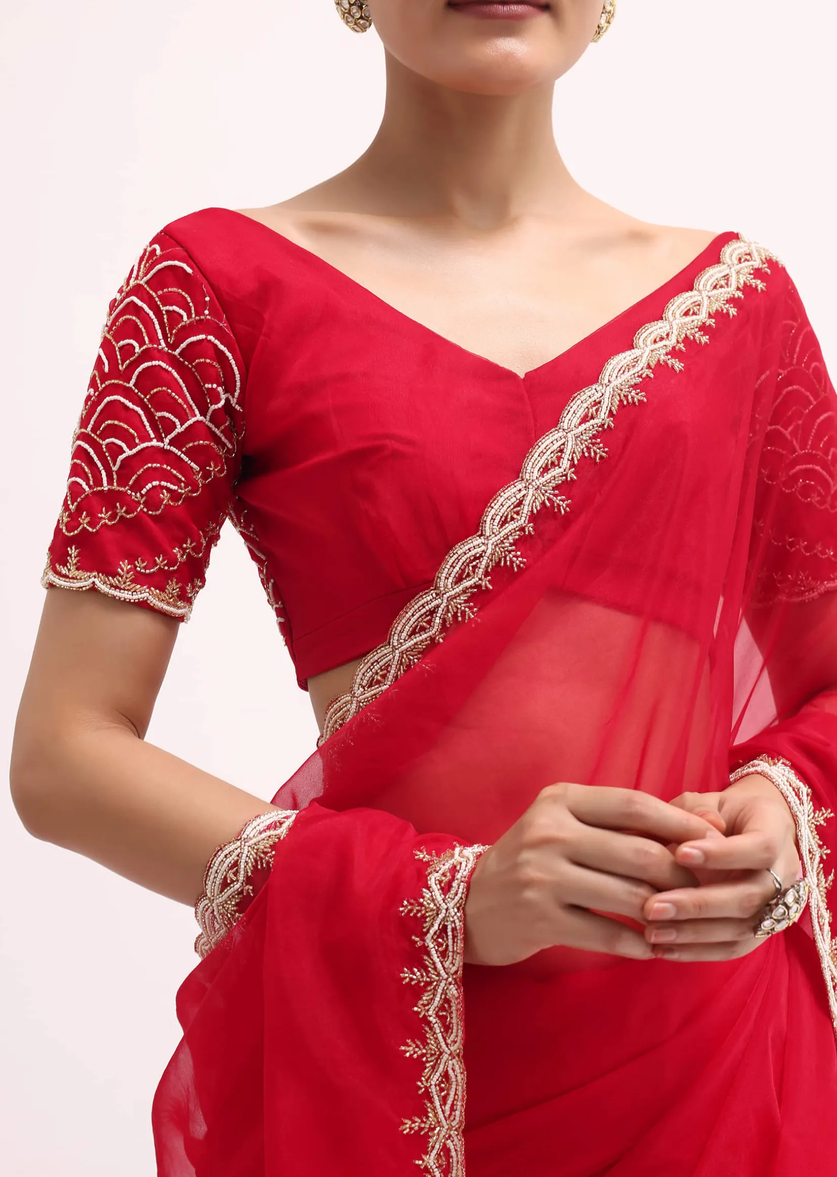 Red Scallop Border Organza Saree With Unstitched Blouse