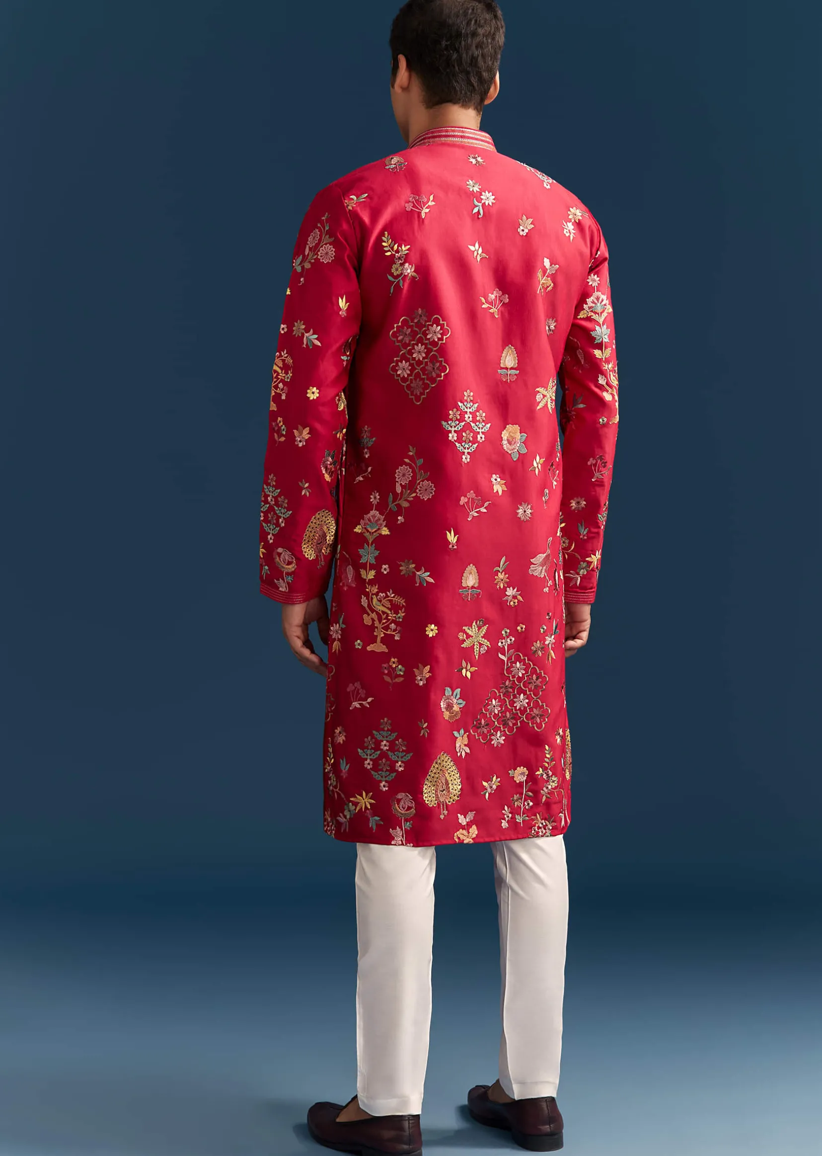 Red Silk Kurta Set For Men With Thread Embroidery