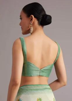 Sea Green Tissue Silk Floral Motif Saree With Contrast Pallu And Border