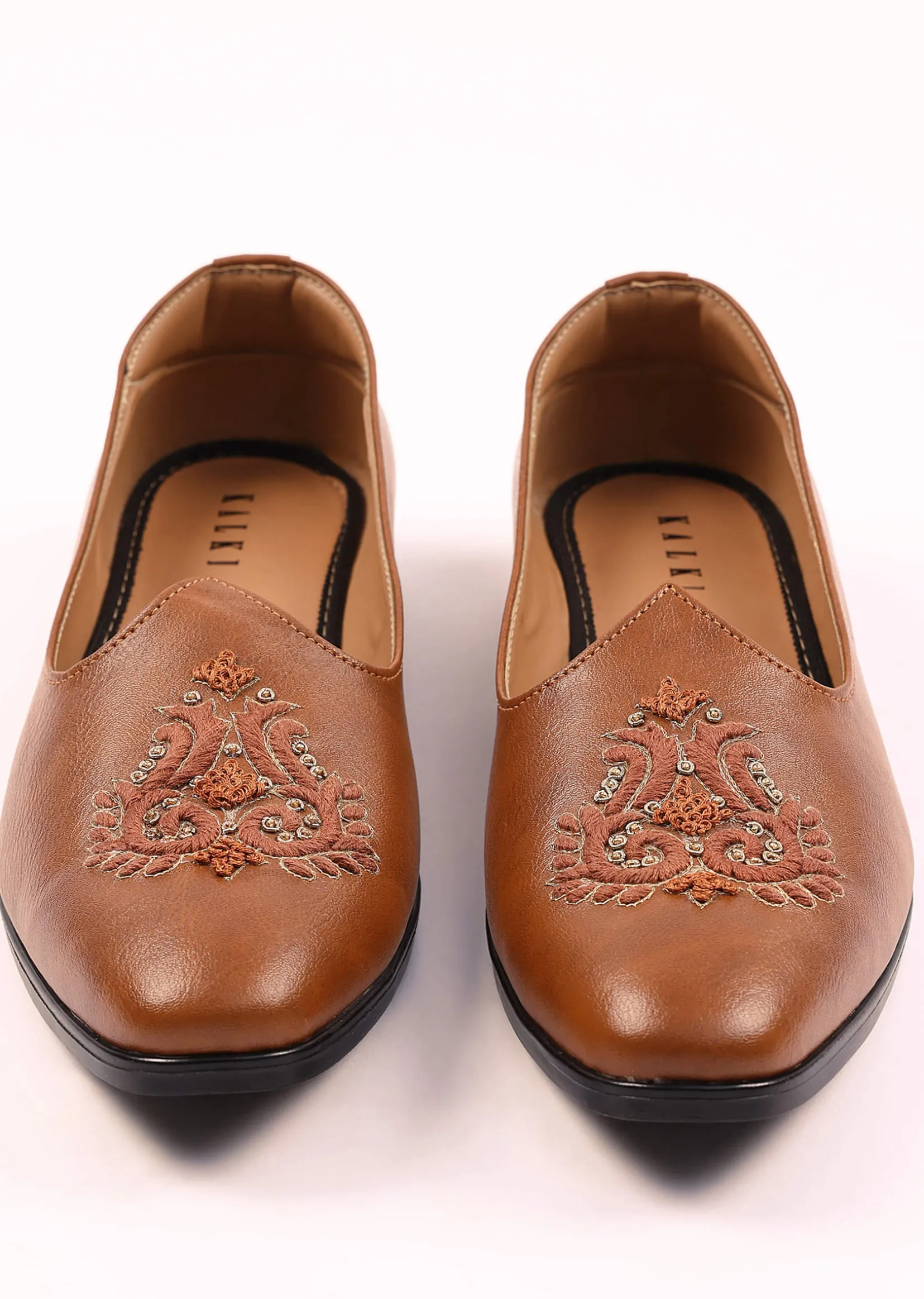 Tan Brown Jutti With Handwork