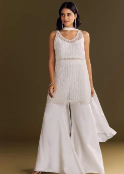 White Crepe Kurta Set With Net Choker Style Dupatta