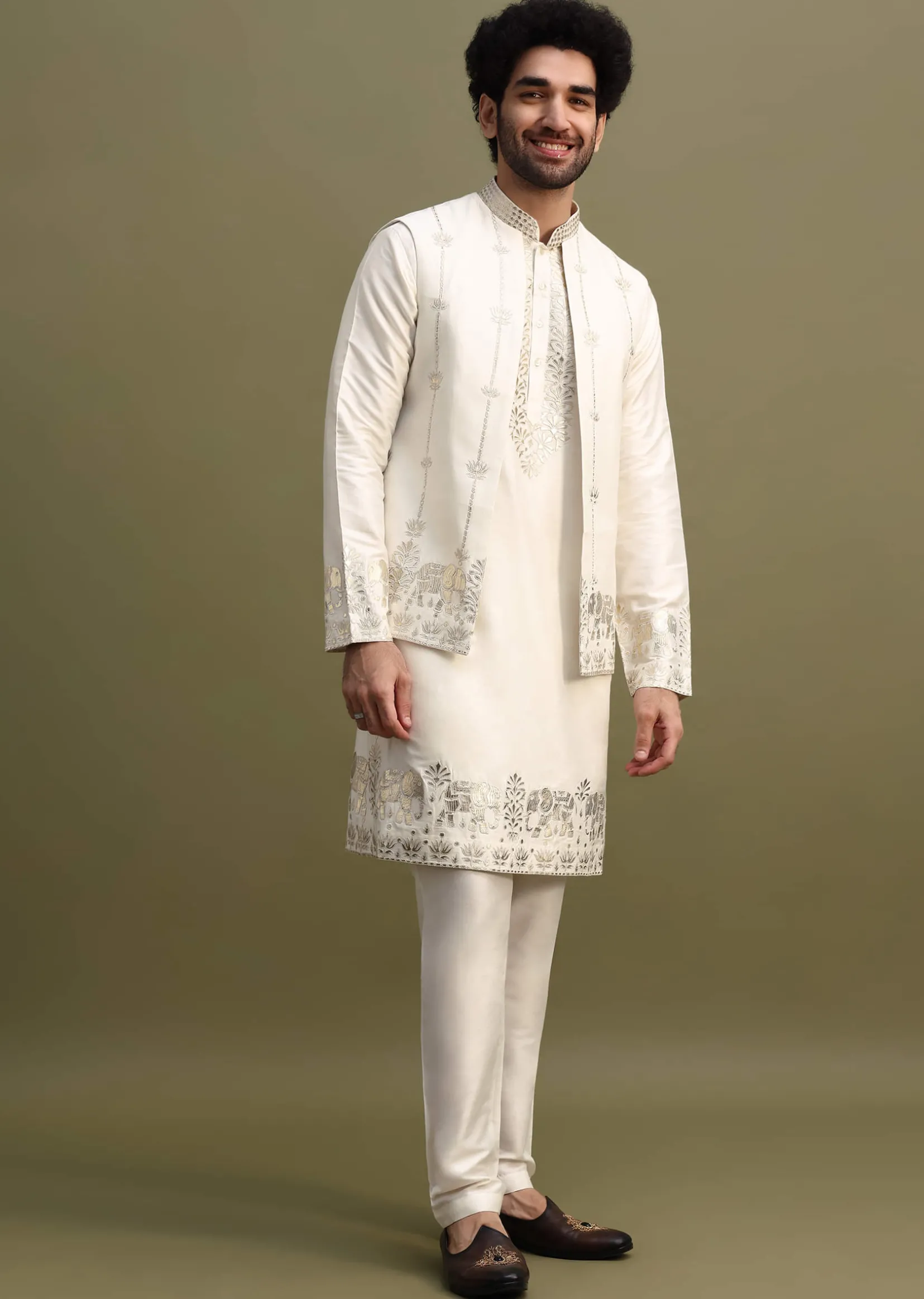 White Gold Foil Apllique Work On Kurta Jacket Set