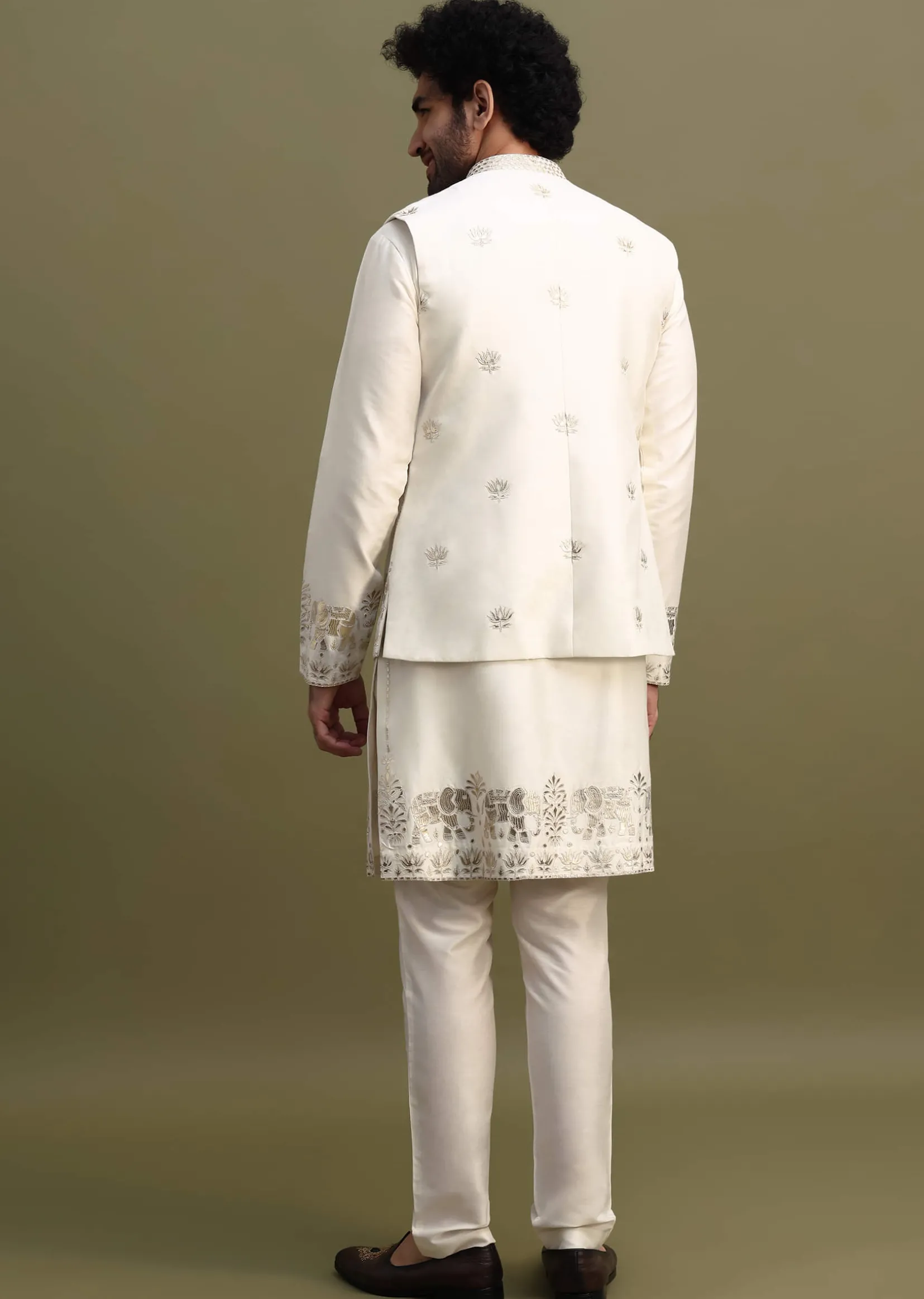 White Gold Foil Apllique Work On Kurta Jacket Set
