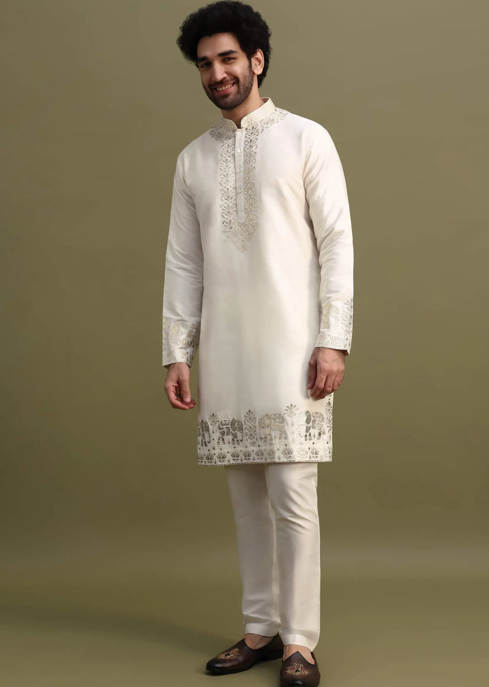 White Gold Foil Apllique Work On Kurta Jacket Set