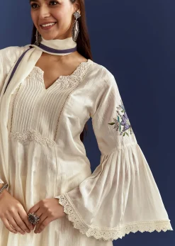 White High Low Kurta With Cut Dana Beads And Applique Work In Fuji Silk