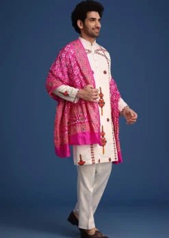 White Kurta Pant Set With Rani Pink Dupatta