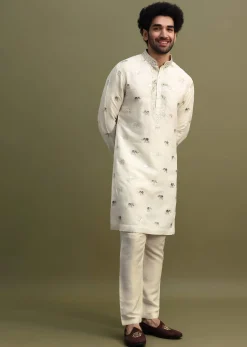 White Kurta With Gold Foil Applique Motifs